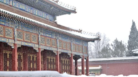 Beijing — DSCF3267 Beihai Park, Shichahai Subdistrict, Beijing | XF16-55mm f4.6 1/240s ISO320