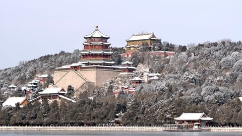 Beijing — DSCF3462 Summer Palace, Haidian District, Beijing | XF90mm f4.6 1/710s ISO160