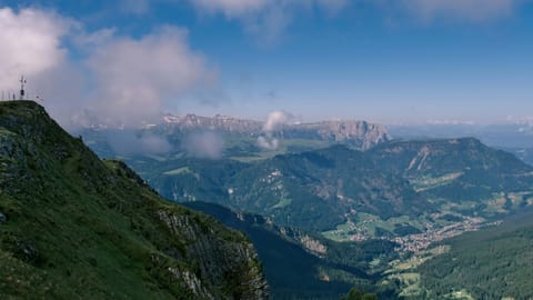 Seceda — DSCF0648 Urtijëi - St. Ulrich in Gröden - Ortisei, South Tyrol, Italy | XF16-55mm f4.6 1/1500s ISO320