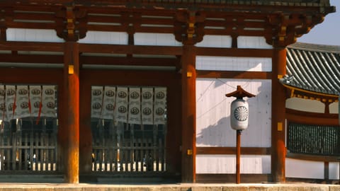 Nara — DSCF7571 Noboriojicho, Nara, Japan | XF16-55mm f8.9 1/170s ISO640