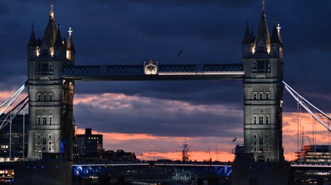 London — DSCF7412 Tower Bridge, London | XF90mm f3.0 1/62s ISO500