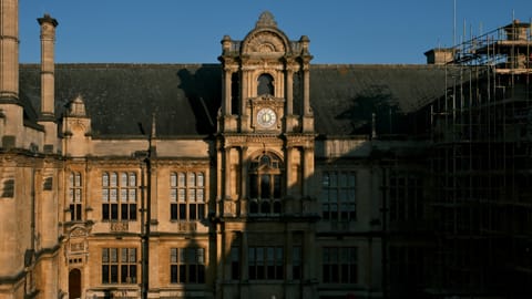 Oxford — DSCF1041 Examination School, Oxford, UK | XF16-55mm f6.6 1/760s ISO320