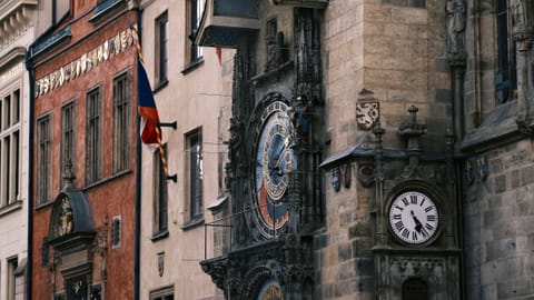 Astronomical Clock — DSCF4522 90mm f3.6 1/400s ISO160