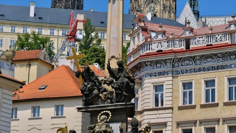 Streetscape - Malá Strana — DSCF5264 Saint Nicholas, Lesser Town, Prague | XF90mm f5.0 1/5600s ISO500