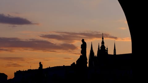 Twilight — DSCF4322 Charles Bridge, Old Town, Prague | XF90mm f6.6 1/610s ISO640