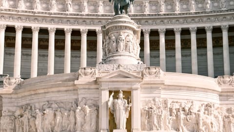 Vittoriano — DSCF0977 Largo Enrico Berlinguer, Municipio Roma I, Rome | XF16-55mm f8.6 1/130s ISO400